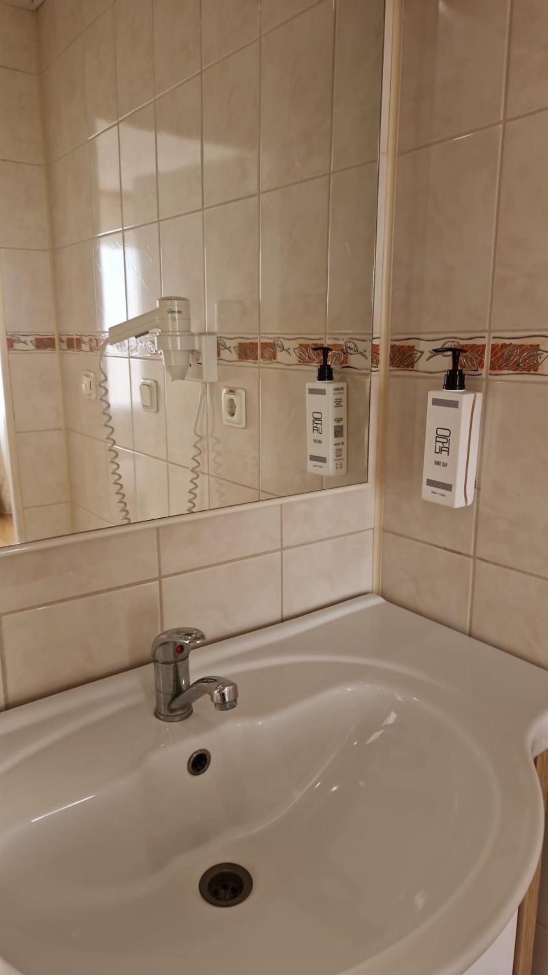 Latgale Hotel Rezekne Luaran gambar