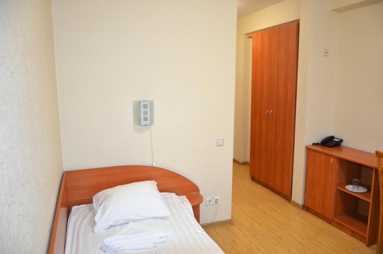 Latgale Hotel Rezekne Luaran gambar